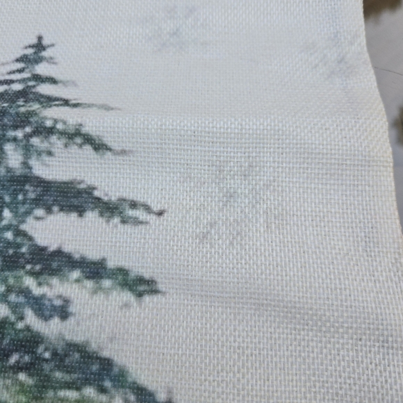 Single Decorative Pillow Cover with Pine Trees and very faint Snowflakes- NWOT - Picture 5 of 8
